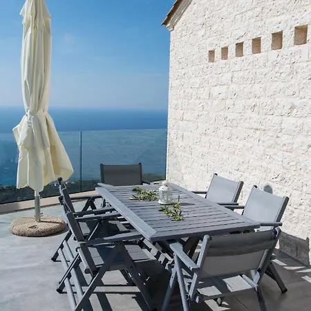 Emerald Agios Nikitas Drymon