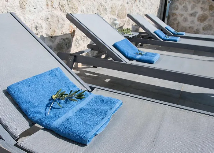 Emerald Agios Nikitas *