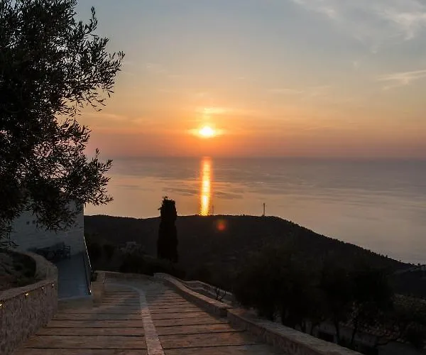 Emerald Agios Nikitas Semesterbostad *